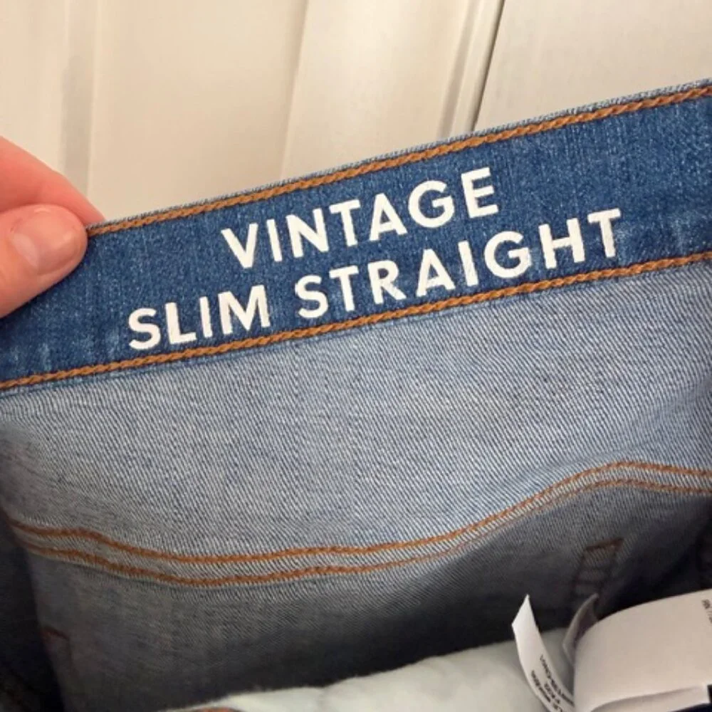 GAP Vintage Slim Straight Jeans – Size 32 Tall – Classic Blue Denim - Picture 5 of 8